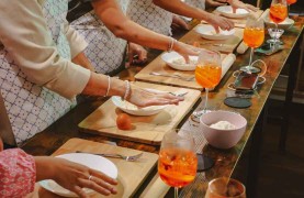 Spritz & Spaghetti: Tipsy Cooking Class in Rome