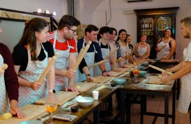 Spritz & Spaghetti: Tipsy Cooking Class in Rome