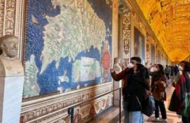 Stories of the Vatican Tour with the Sistine Chapel